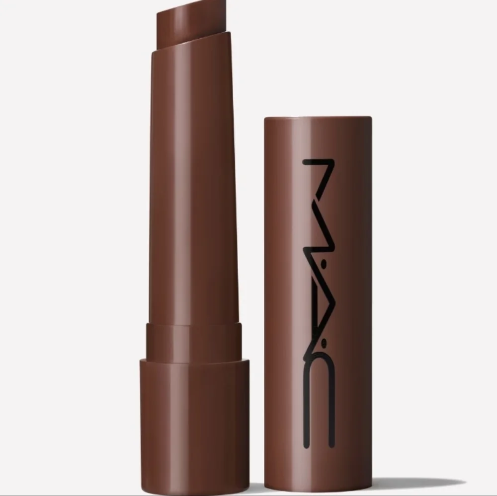 MAC Lower Cut Squirt Plumping Gloss Stick